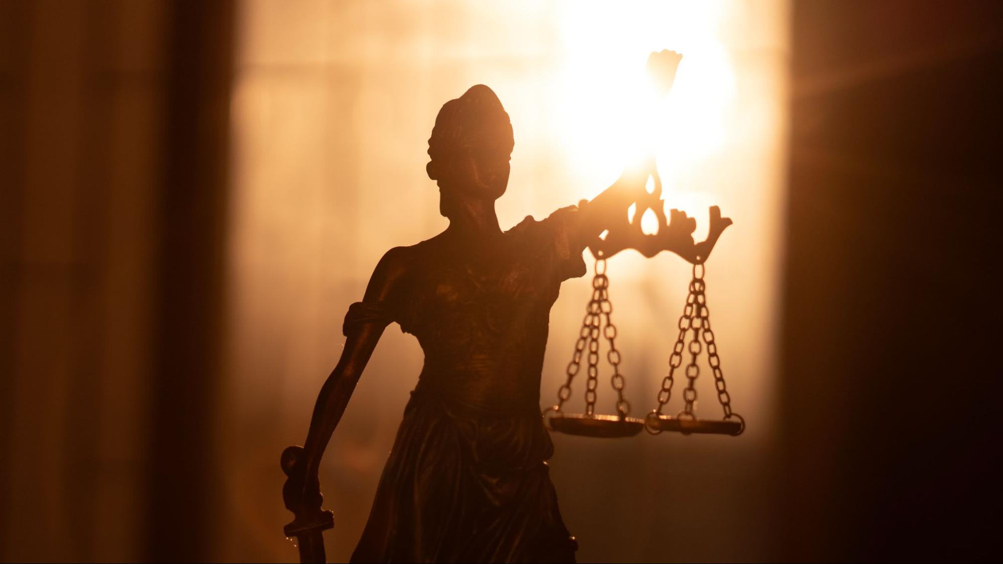legal system symbol